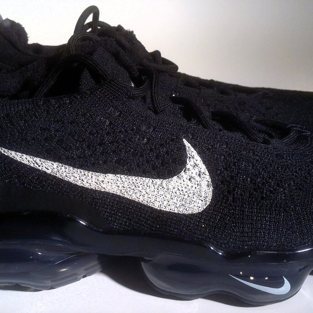 Size 9.5 - Nike Air VaporMax 2023 Flyknit Black Sail W New in box Retail $210